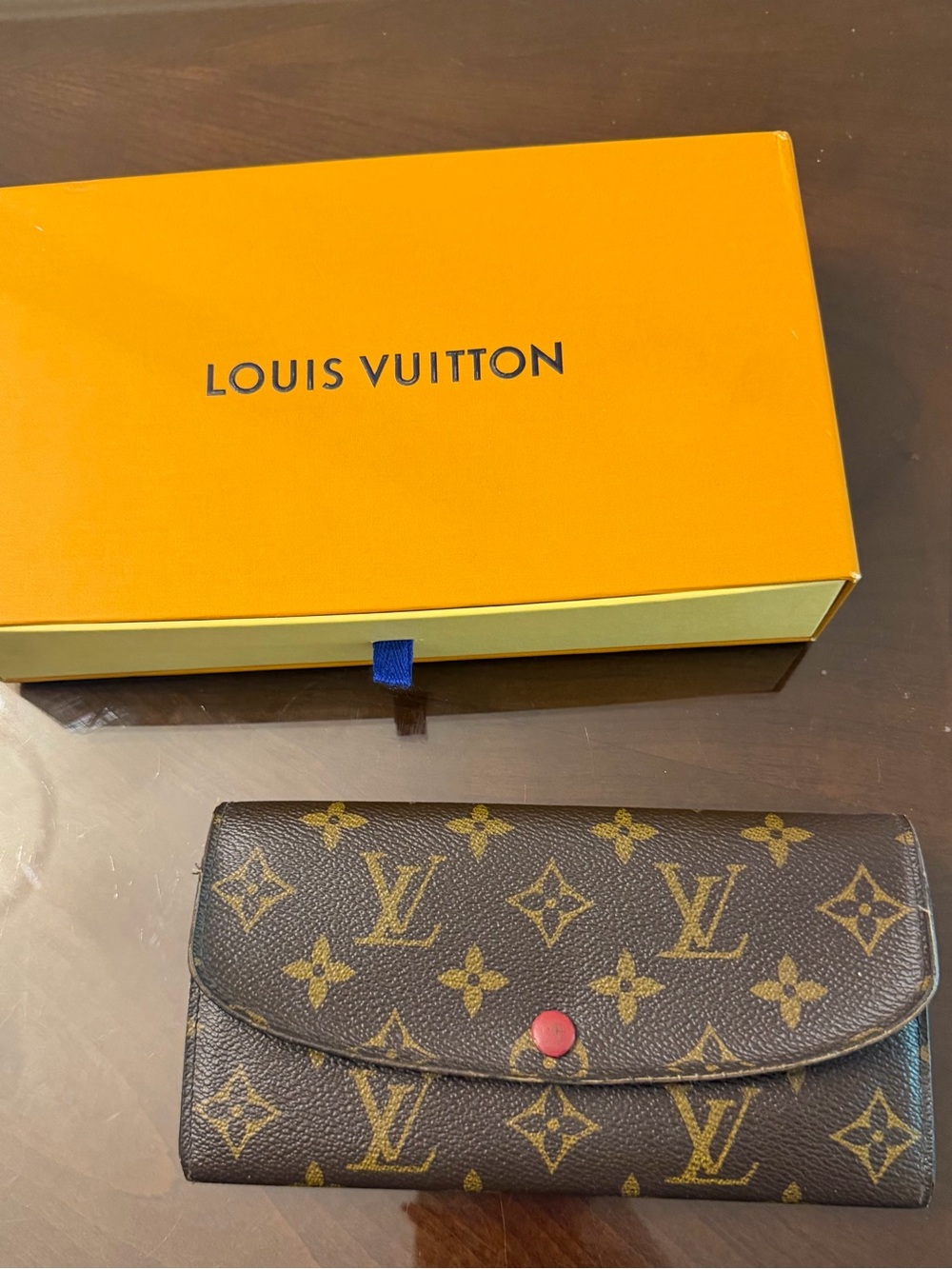 Louis Vuitton Monogram Emilie Wallet